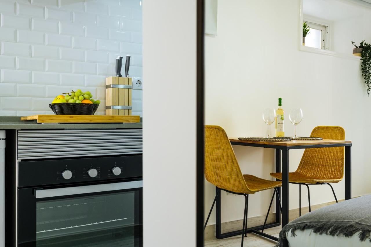 Cozy & Small Studio In The Center Lisboa Екстериор снимка