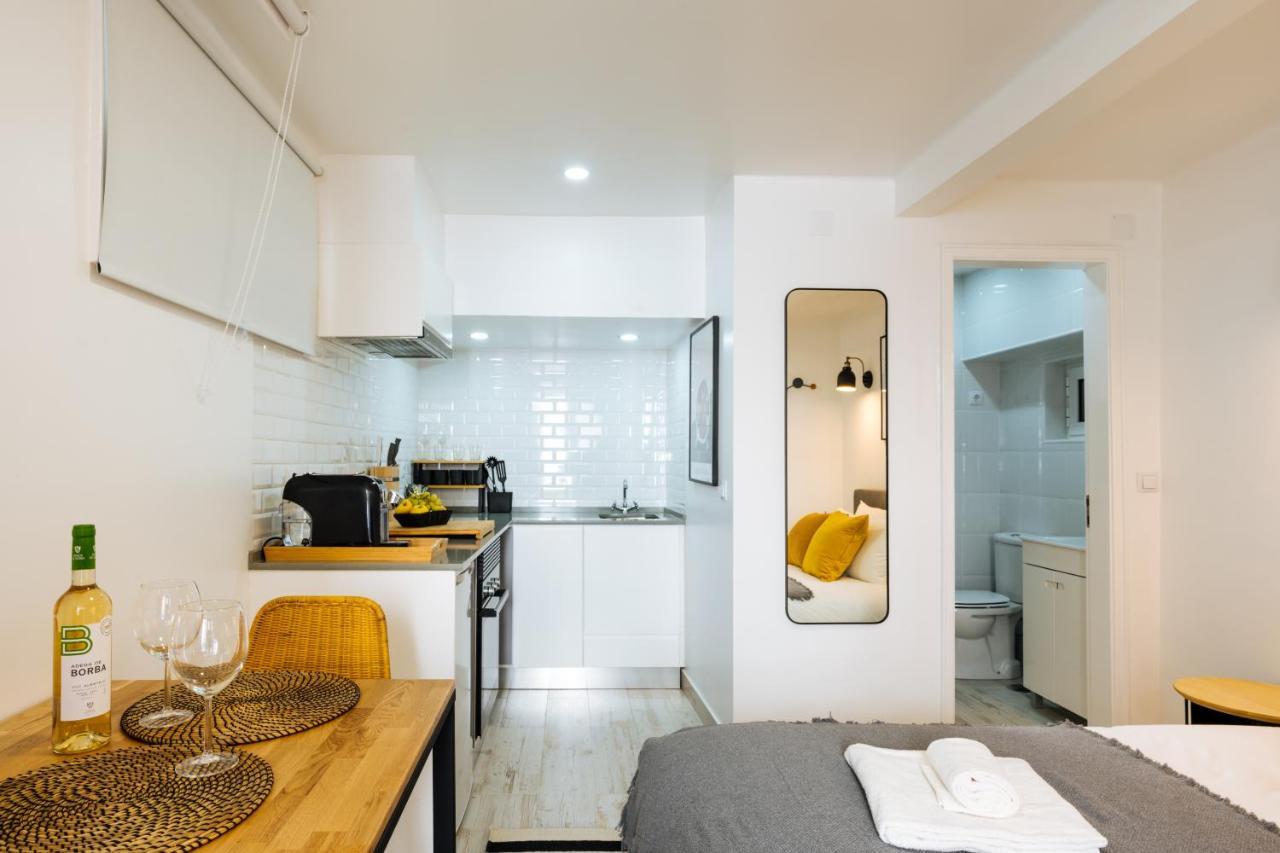 Cozy & Small Studio In The Center Lisboa Екстериор снимка
